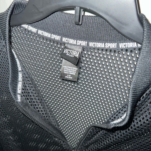 Workout jacket - Picture 2 of 3